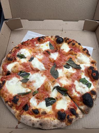 La Pizza Nostra Menu image 8